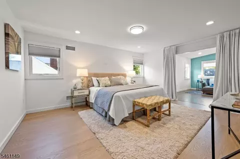Bedroom - 33 S Mountain Rd, Millburn, NJ 07041 photo 3 of 8
