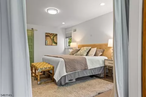 Bedroom - 33 S Mountain Rd, Millburn, NJ 07041 photo 2 of 8