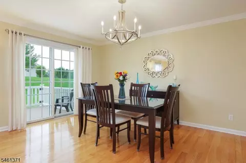 Dining - 6 Harvey Ct, Clark, NJ 07066 photo 2 of 2