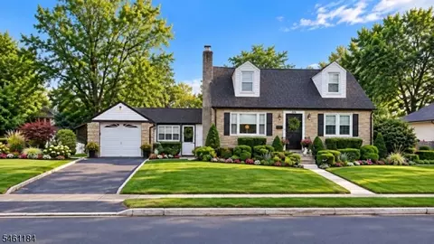 374 South Ave, Fanwood, NJ 07023