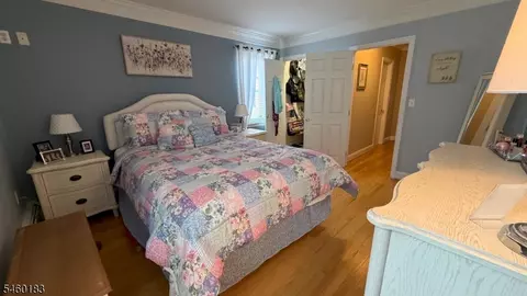 Bedroom - 1124 Valley Rd #1A, Wayne, NJ 07470 photo 3 of 4