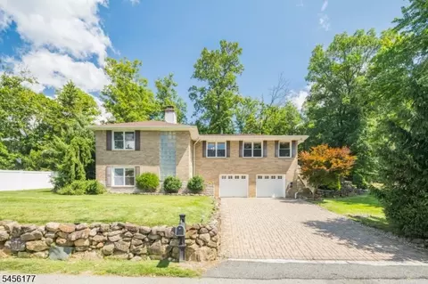 Exterior - 27 Dalewood Rd, Wayne, NJ 07470 photo 2 of 6