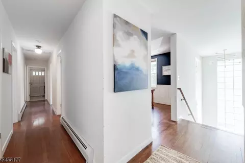 Entry Way - 27 Dalewood Rd, Wayne, NJ 07470 photo 4 of 4