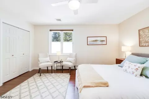 Bedroom - 27 Dalewood Rd, Wayne, NJ 07470 photo 2 of 8