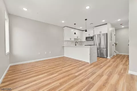 Living - 502 Davis Ave, Harrison, NJ 07029 photo 6 of 7