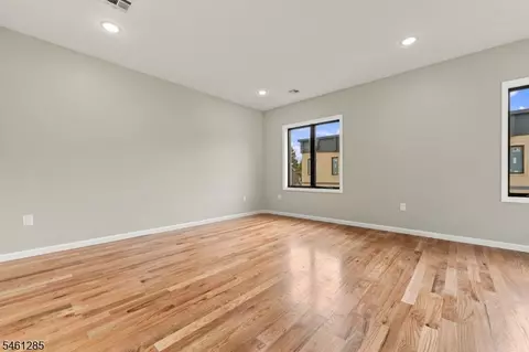 Living - 502 Davis Ave, Harrison, NJ 07029 photo 5 of 7