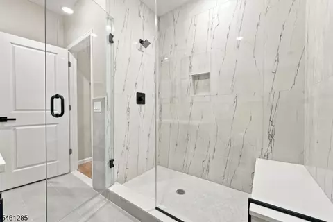 Bath - 502 Davis Ave, Harrison, NJ 07029 photo 4 of 5