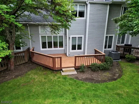 Exterior - 10 Matthew Rd #3, Wayne, NJ 07470 photo 5 of 9