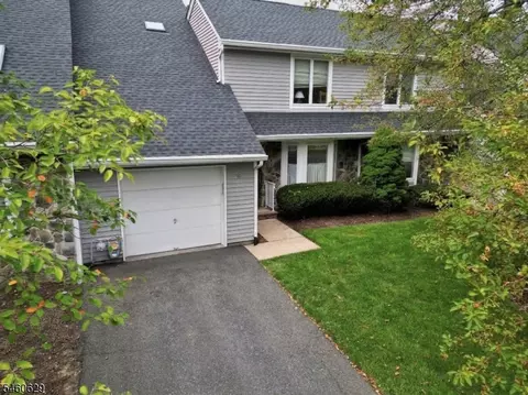 Exterior - 10 Matthew Rd #3, Wayne, NJ 07470 photo 1 of 9