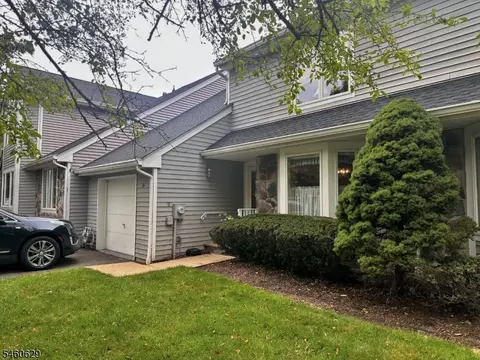 Exterior - 10 Matthew Rd #3, Wayne, NJ 07470 photo 7 of 9