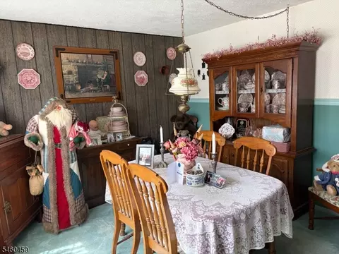 440 Warfield Rd, North Plainfield, NJ 07063 photo 3