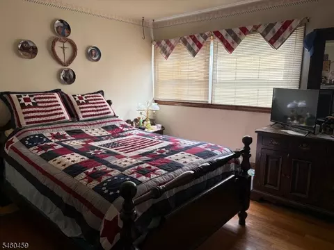 440 Warfield Rd, North Plainfield, NJ 07063 photo 6