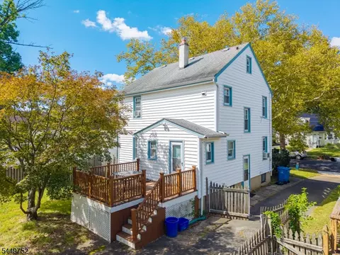 Exterior - 429 2nd St, Dunellen, NJ 08812 photo 6 of 9