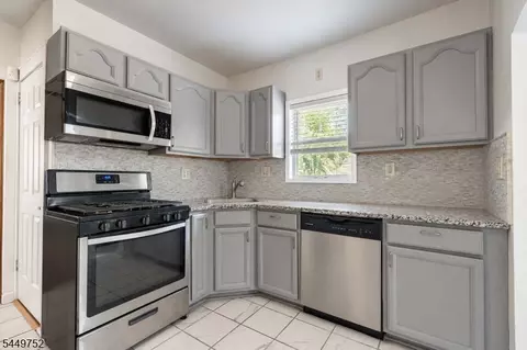 Kitchen - 429 2nd St, Dunellen, NJ 08812 photo 1 of 2