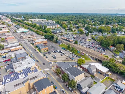 View/Area - 429 2nd St, Dunellen, NJ 08812 photo 2 of 9