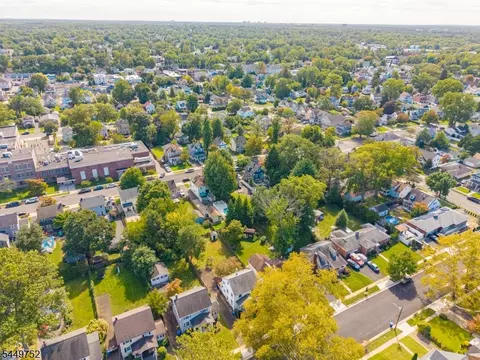 View/Area - 429 2nd St, Dunellen, NJ 08812 photo 8 of 9