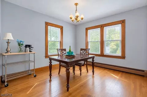 Dining - 429 2nd St, Dunellen, NJ 08812 photo 2 of 2