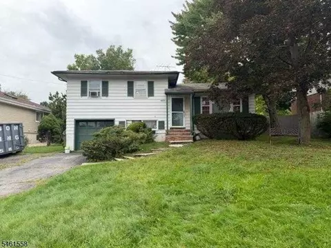 55 Grand Ave, Cedar Knolls, NJ 07927