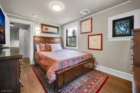 Bedroom - 901 Belvidere Ave, Plainfield, NJ 07060 photo 4 of 4