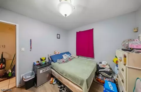 Bedroom - 1757 Myrtle Ave, Plainfield, NJ 07063 photo 4 of 10