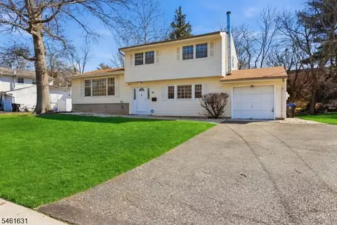 39 Gage Rd, East Brunswick, NJ 08816