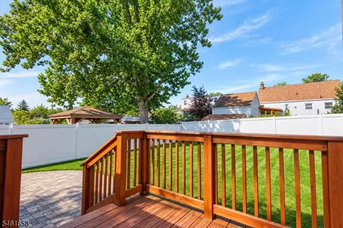 Exterior - 187 Kent St, Hackensack, NJ 07601 photo 1 of 5