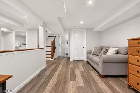 Entry Way - 187 Kent St, Hackensack, NJ 07601 photo 2 of 2