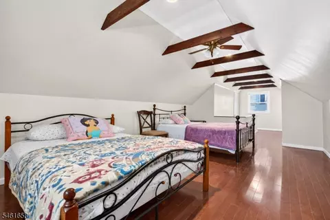 Bedroom - 187 Kent St, Hackensack, NJ 07601 photo 4 of 5