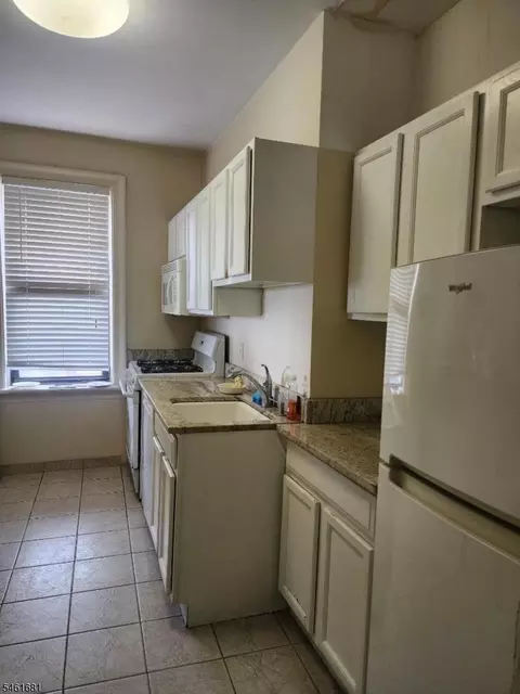 1055 Boulevard, Weehawken Twp, NJ 07086