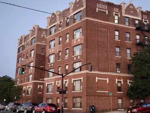 1055 Boulevard, Weehawken Twp, NJ 07086