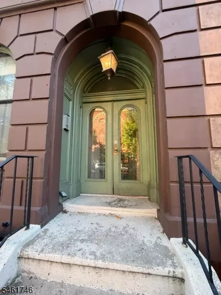 595 Jersey Ave #1, Jersey City, NJ 07302