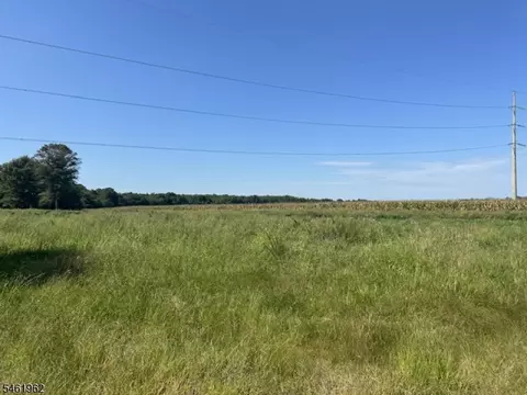 5 Wyckoff Mills Rd, Cranbury Twp, NJ 08512