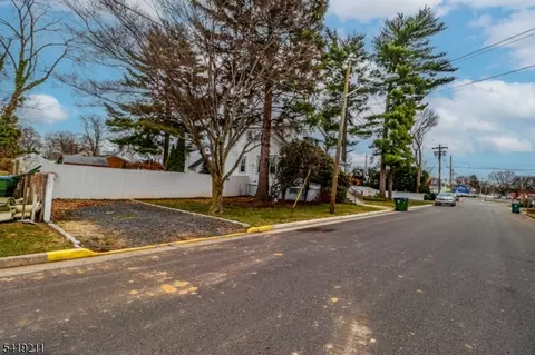 Exterior - 15 N River View Ave, Edison, NJ 08817 photo 5 of 5