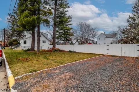 Exterior - 15 N River View Ave, Edison, NJ 08817 photo 4 of 5