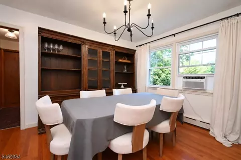 Dining - 186 Macdonald Dr, Wayne, NJ 07470 photo 1 of 2