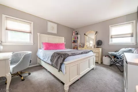 Bedroom - 66 Darlington Dr, Wayne, NJ 07470 photo 4 of 6