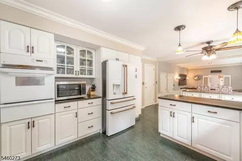 Kitchen - 66 Darlington Dr, Wayne, NJ 07470 photo 2 of 5
