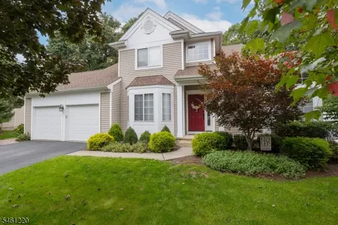 102 Connelly Ave, Budd Lake, NJ 07828