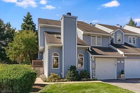 25 Knutsen Dr, West Orange, NJ 07052