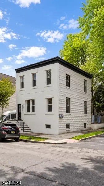 9 Morse Ave #1, Rutherford, NJ 07070