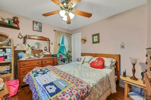 Bedroom - 40 Wanaque Ave, Wanaque Boro, NJ 07420 photo 1 of 4