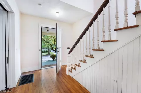 Entry Way - 35 Maple Ave, Madison, NJ 07940 photo 3 of 4