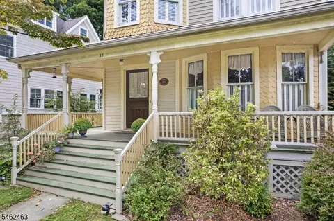 Exterior - 35 Maple Ave, Madison, NJ 07940 photo 3 of 9