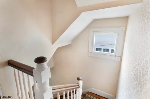 Entry Way - 35 Maple Ave, Madison, NJ 07940 photo 4 of 4
