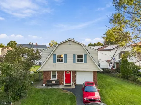 15 South St, Ridgefield Park, NJ 07660