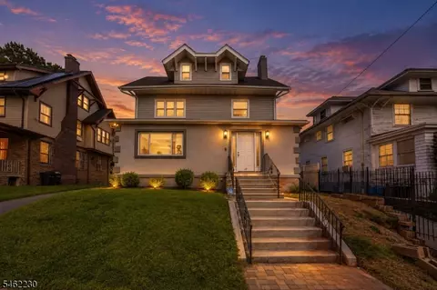 17 Porter Ave, Newark, NJ 07112