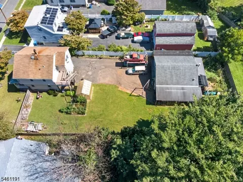 View/Area - 488 Harris Ave, Middlesex, NJ 08846 photo 5 of 14