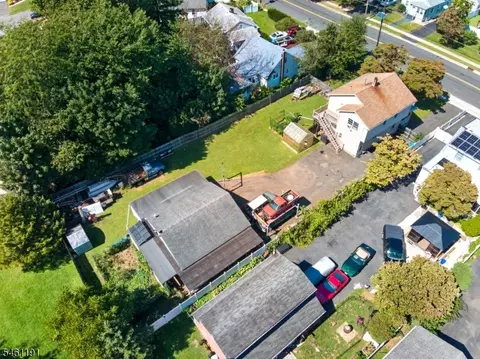 View/Area - 488 Harris Ave, Middlesex, NJ 08846 photo 7 of 14