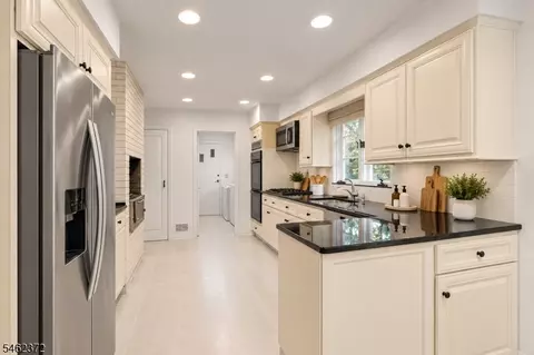 Kitchen - 76 Mohawk Rd, Short Hills, NJ 07078 photo 1 of 1