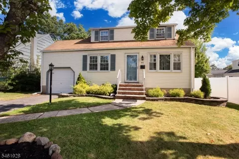 102 Gold St, Green Brook, NJ 08812